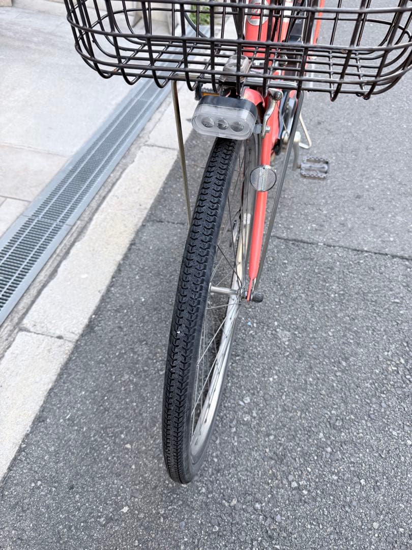 大阪府　電動アシスト自転車 前カゴ付き　26インチ