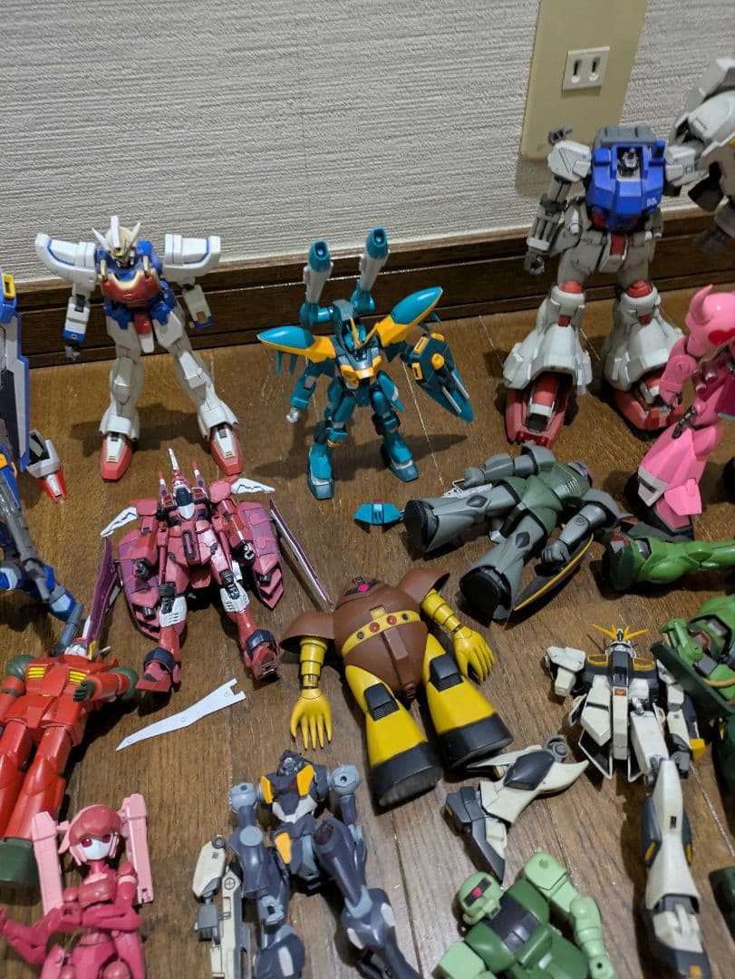 プラモデル ガンダム　ガンプラ 　ジャンク　武器　完成品　まとめ売り