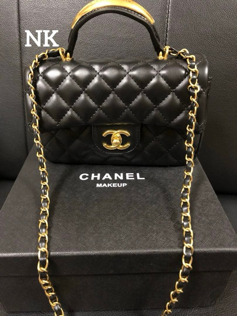 シャネル　ノベルティ ショルダーバッグ　VIP.トップハンドル