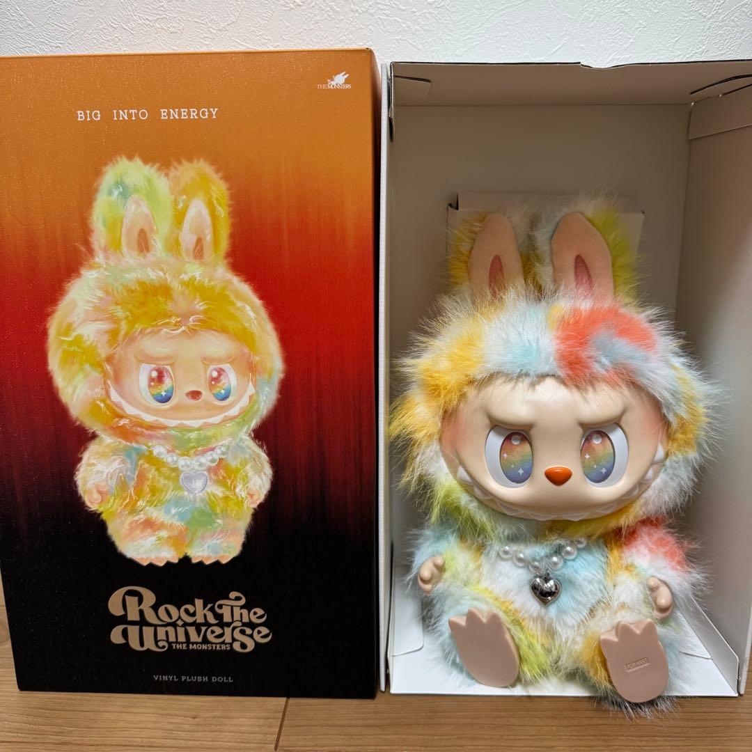 ROCK THE UNIVERSE Vinyl Plush Doll ラブブ
