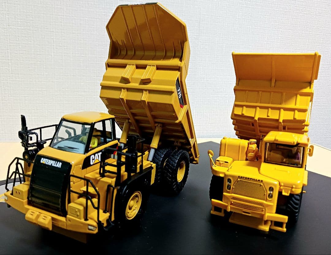 希少 ダイキャストマスター CAT 769&770 オフハイウェイトラック