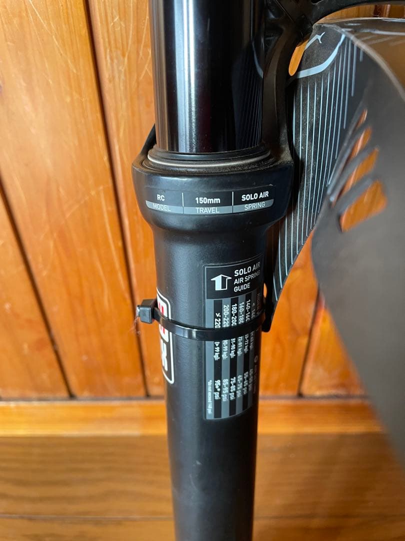 パーツ rock shox pike