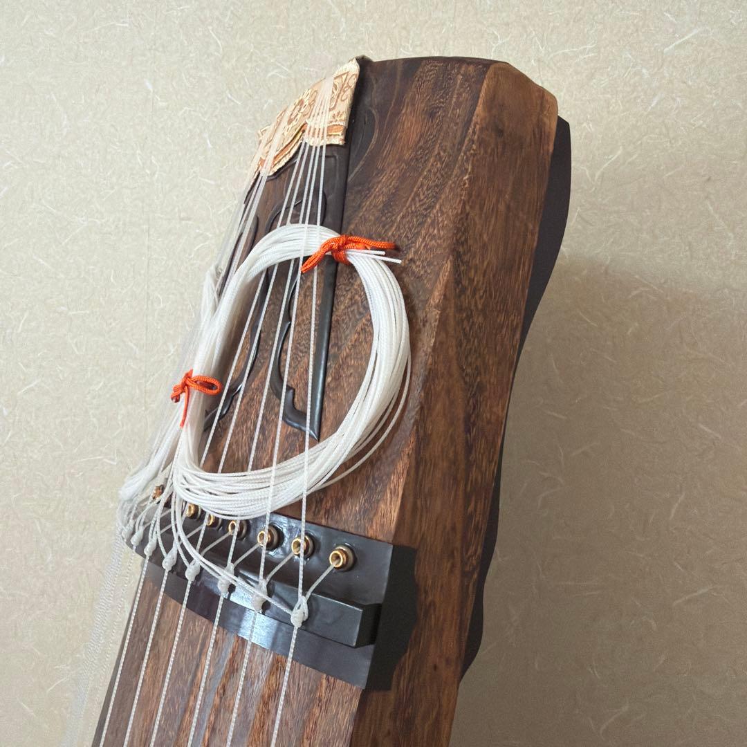 箏　琴　13絃　くり甲　綾杉彫