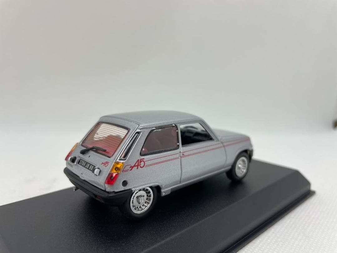 404-083 ノレブ 1/43 ルノー アルピーヌ Renault 5