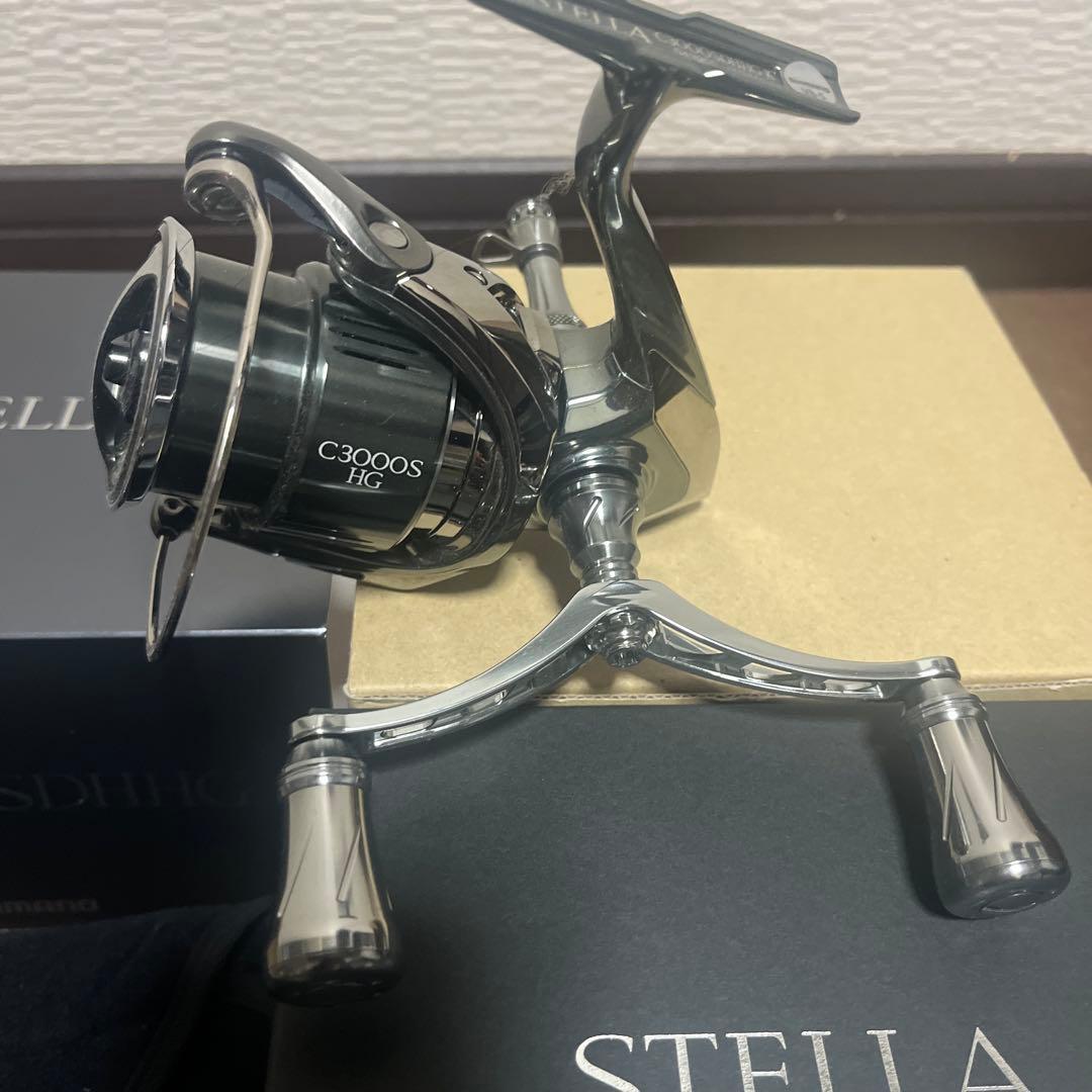 シマノ　22ステラC3000SDHHG 保管品