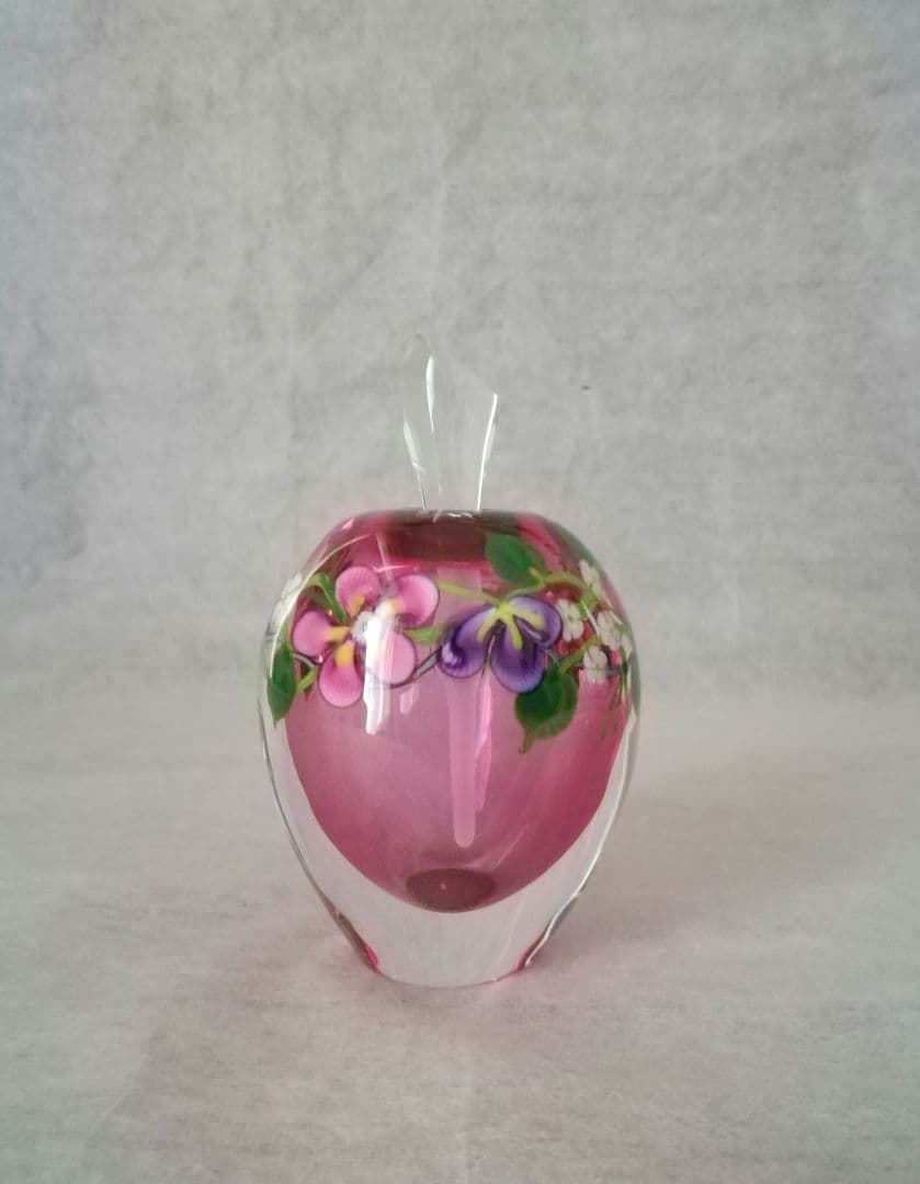 ZelliqueStudio　色ガラス花文パフュームボトル　香水瓶　アートガラス