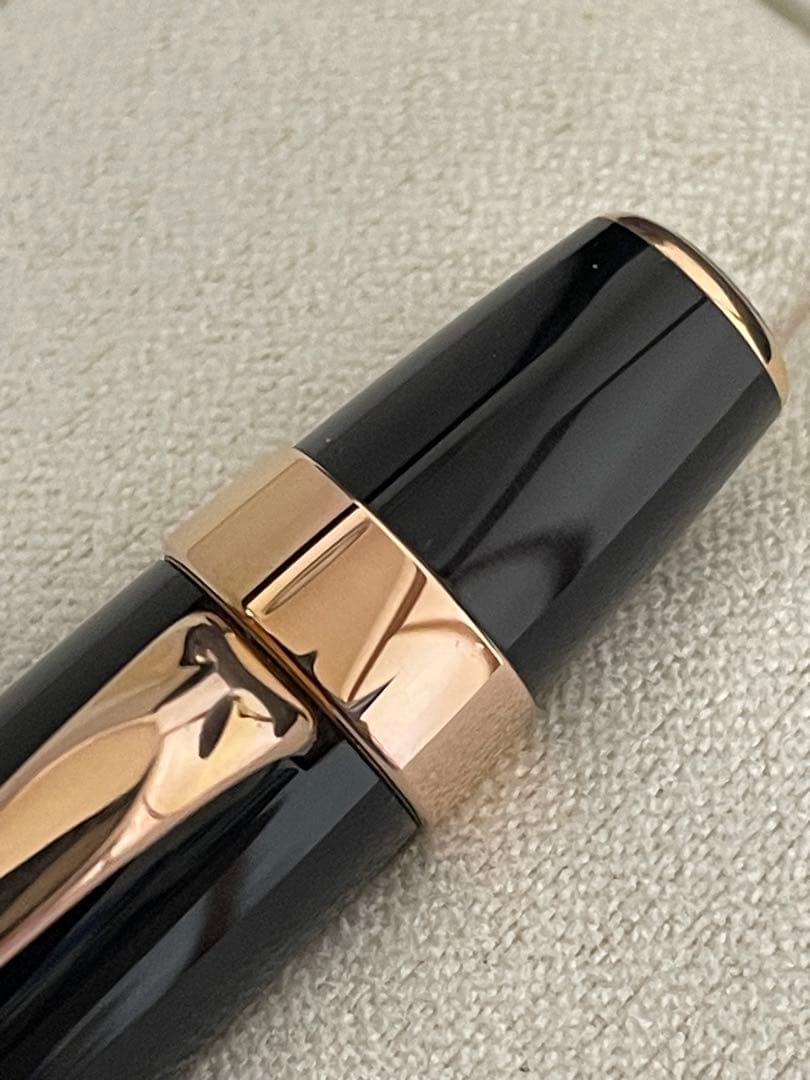 T*B様 ◾️レア！ローズゴールド◾️モンブラン ボエム ペンシル◾️化粧箱付属