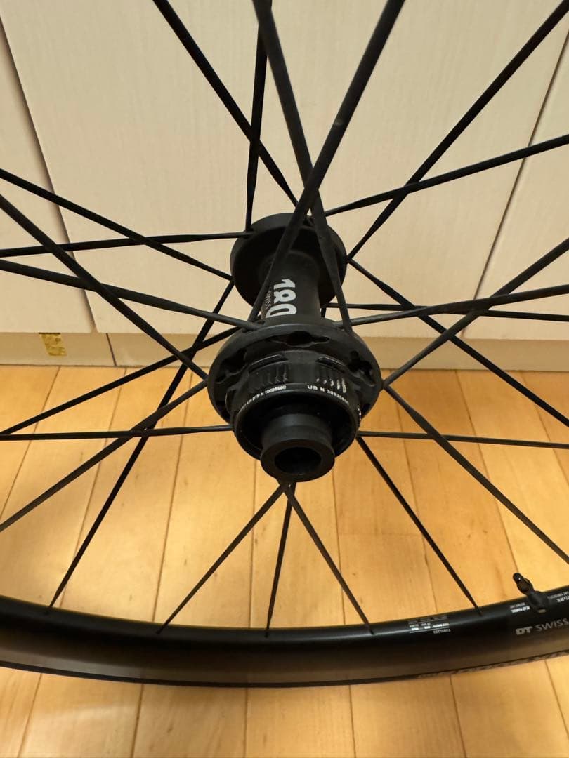 DTSWISS ARC1100 DICUT DB 前50mm後62mm交換済
