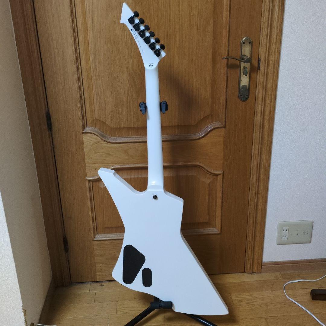 ESP LTD Snakebyte  White　美品