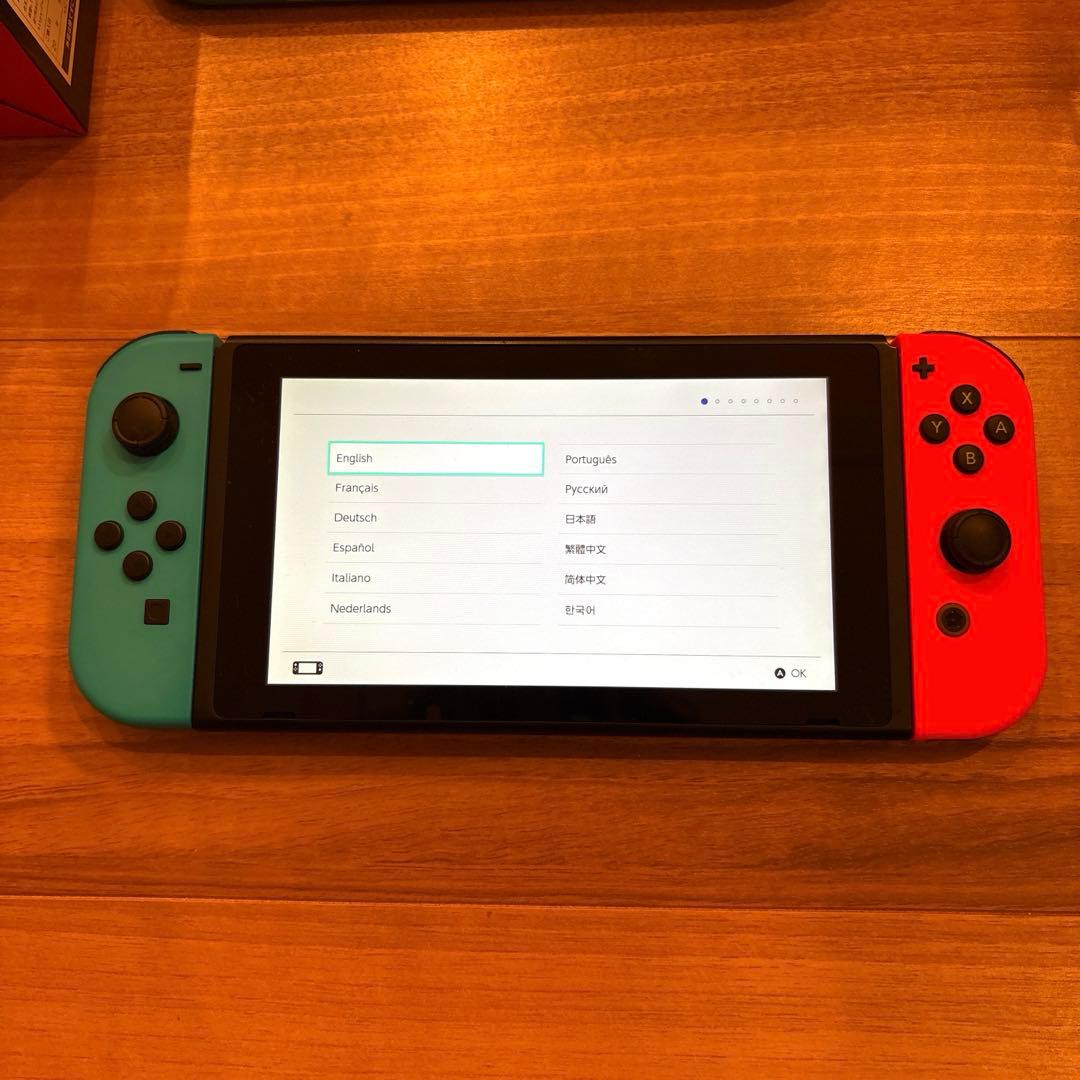ま*り様 特価Nintendo Switch 本体 / Lite / Proコン