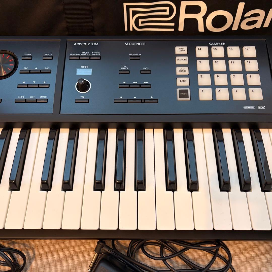 Roland FA-07 キーボード 76鍵盤 シンセサイザー　美品！！