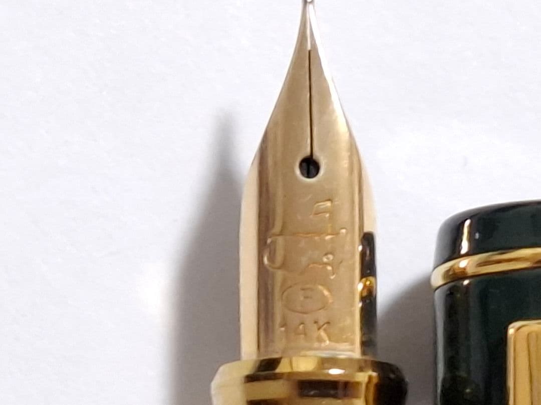 希少　未使用　マスターズ　masters 万年筆　14K　F　細字