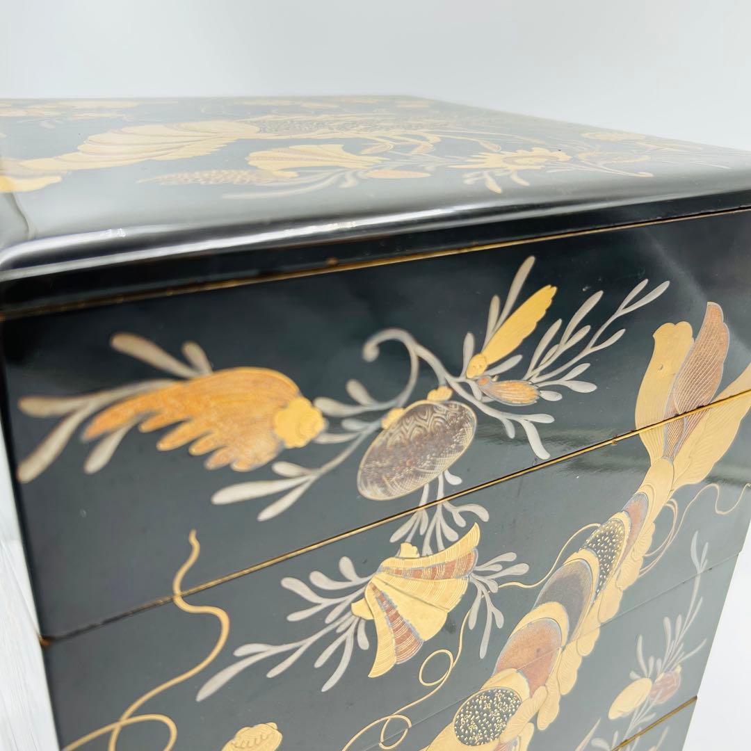【海老海鮮尽くし蒔絵重箱　段重　お節料理】骨董　アンティーク　インテリア