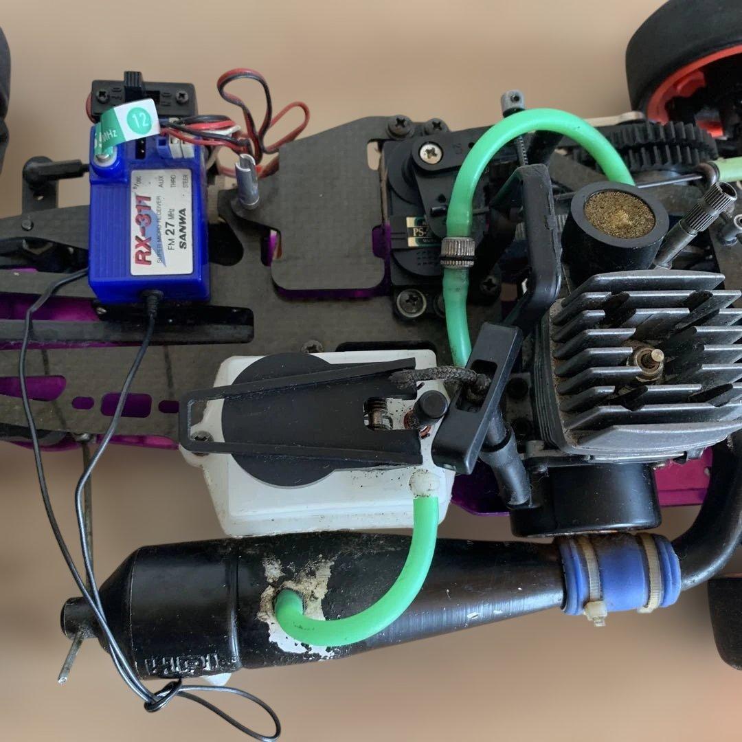 東京理研です。HPI RCホビーラジコンカー カーボンファイバー製当時もの