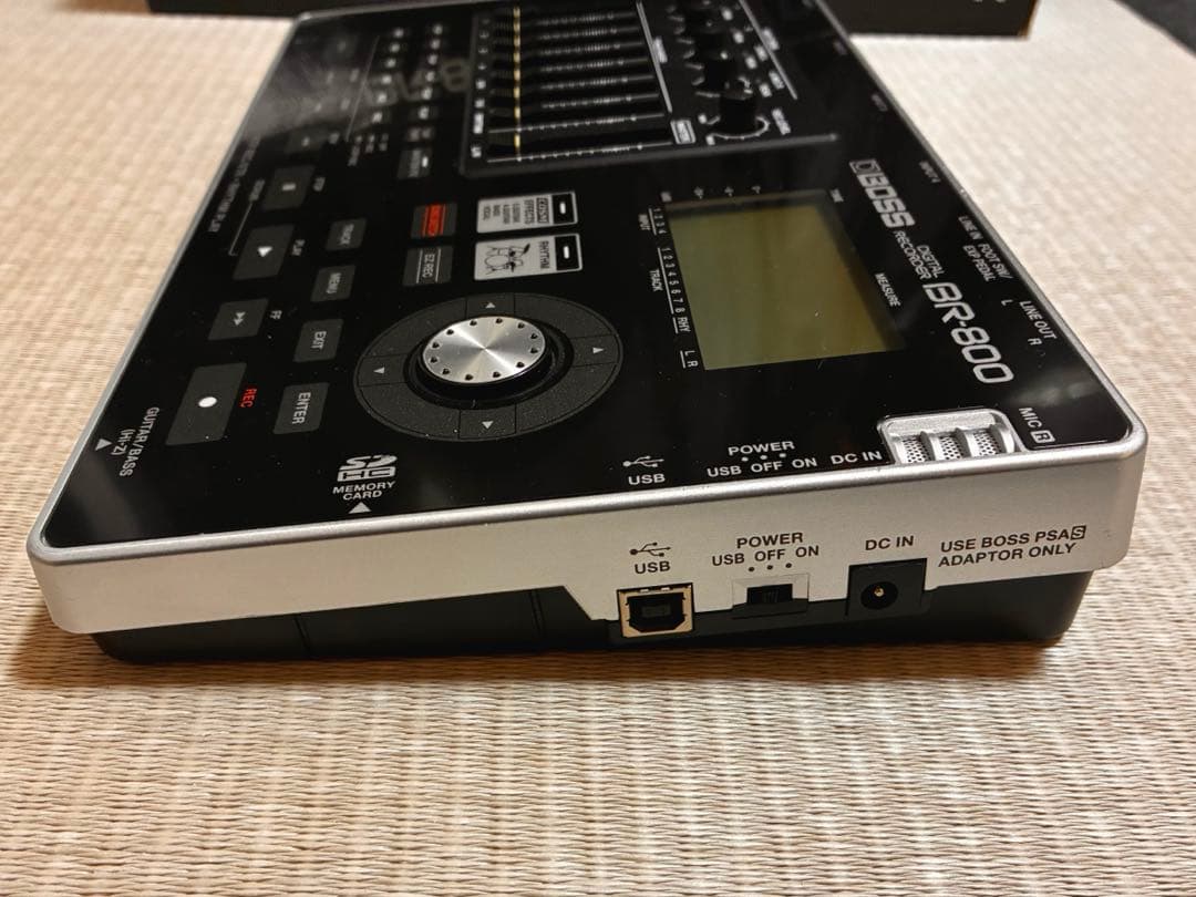 BOSS BR-800 マルチトラックレコーダー　　箱・付属品付き完動品