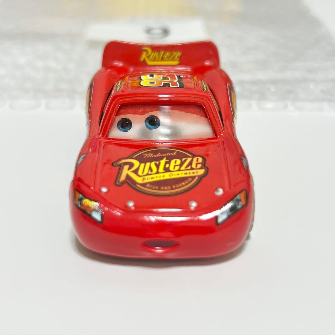 マテル　カーズ　PAINT MASK ライトニングマックイーン　ミニカー