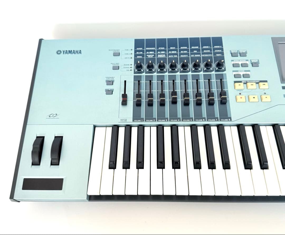 【美品】YAMAHA MOTIF XS7 シンセサイザー