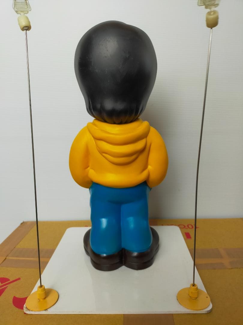 河村隆一　ソフビ人形　台座付き