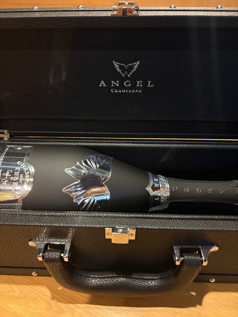 脱*3様 ANGEL Champagne エンジェルブリュット黒　シャンパン　今