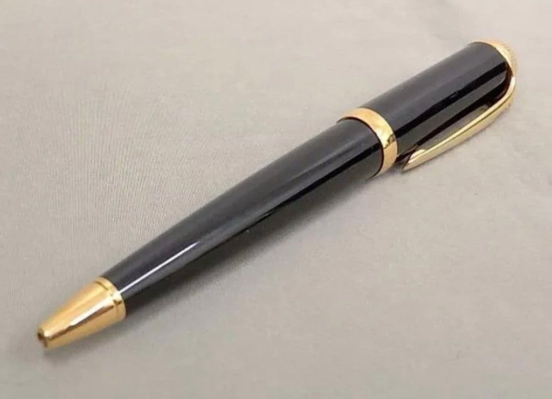カルティエ　Cartier　ボールペン　新品未使用