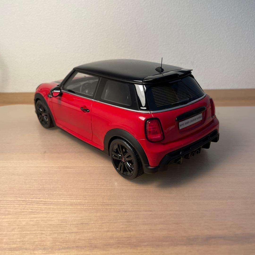 オットー　ミニ　クーパーs ジョンクーパーワークス　1/18 ミニカー　レッド