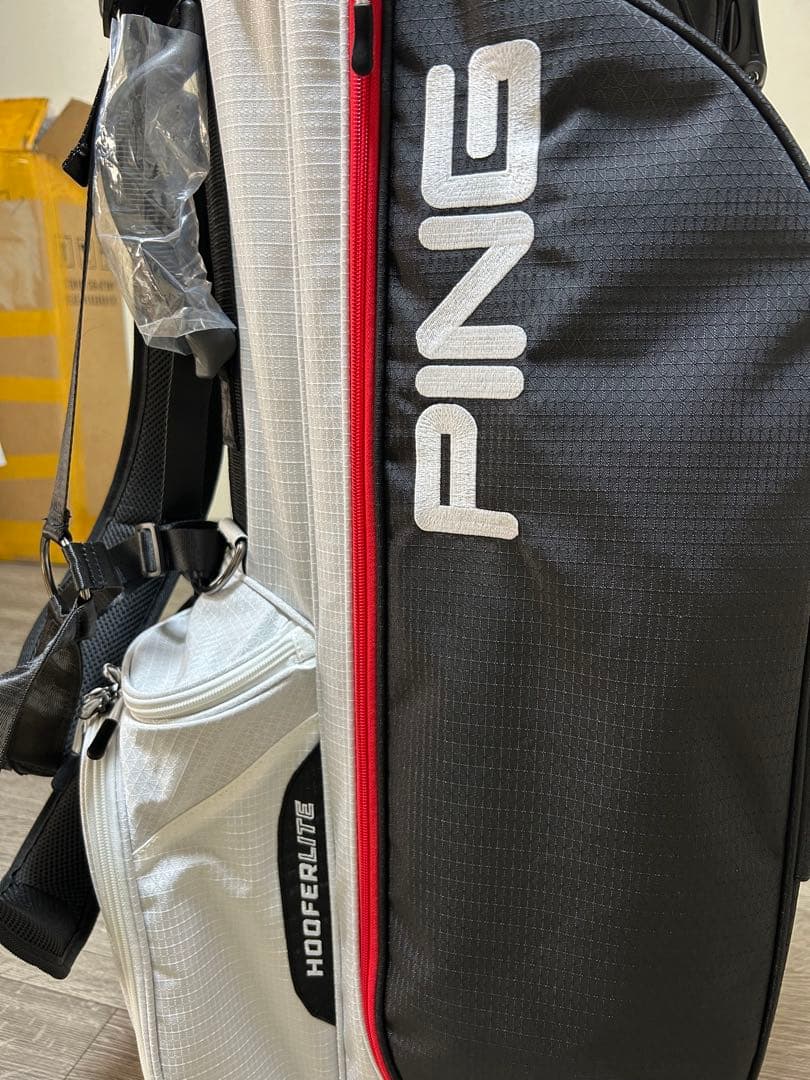PINGのHoofer Liteスタンドキャディバッグ　トリコロール　未使用品