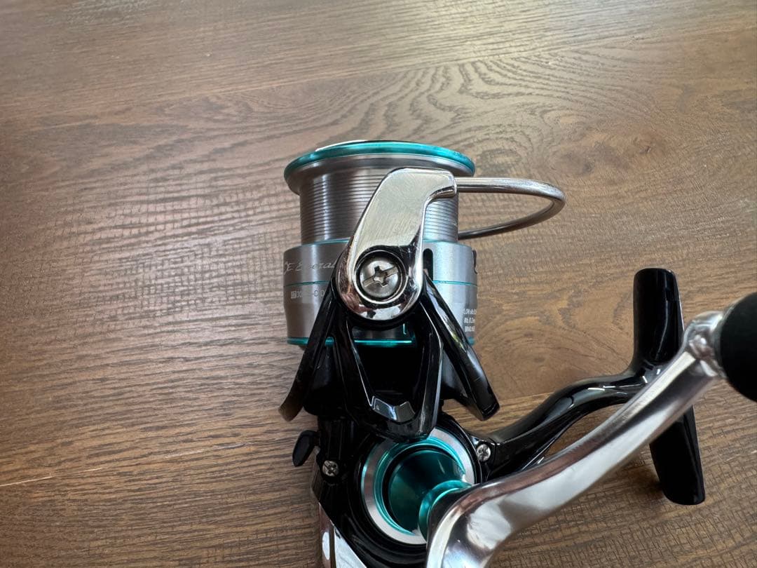 Daiwa ダイワ 19 エメラルダス スピニングリール