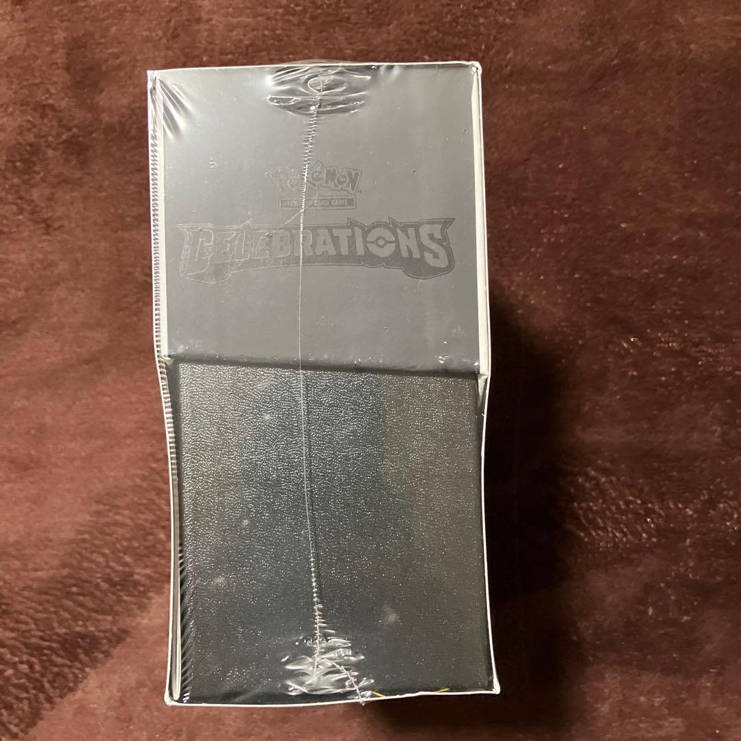 25th Celebrations Elite trainer box 海外版