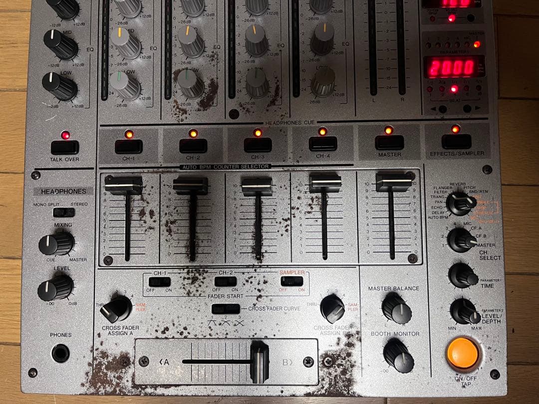 DJ機材 Pioneer DJM-600