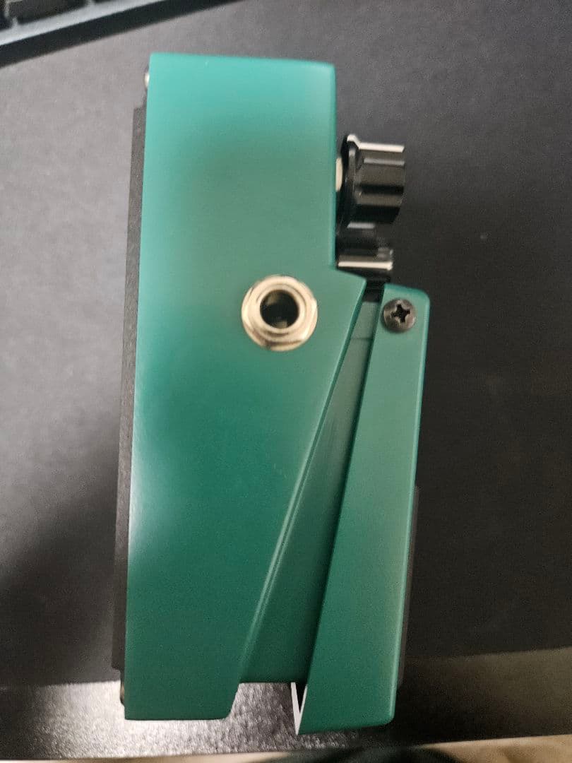 ほぼ未使用 BOSS Tremolo TR-2