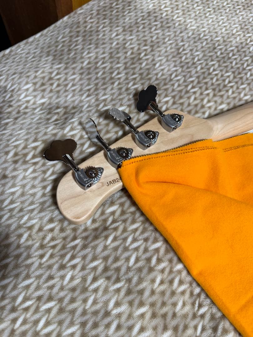ベース MAYONES JABBA EP 4