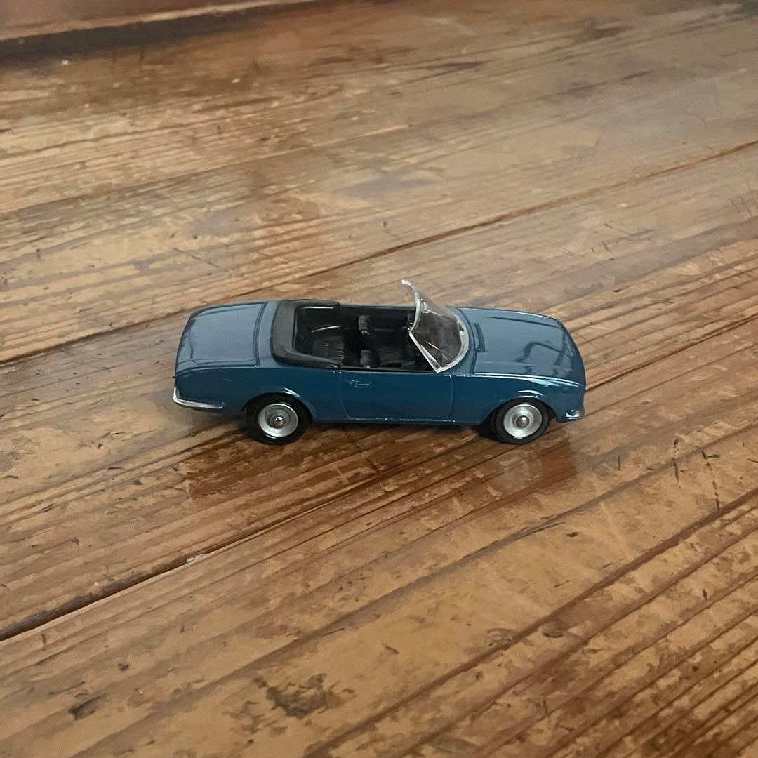ディンキー　dinky プジョー ビンテージ　ミニカー　ディンキートイズ　レトロ