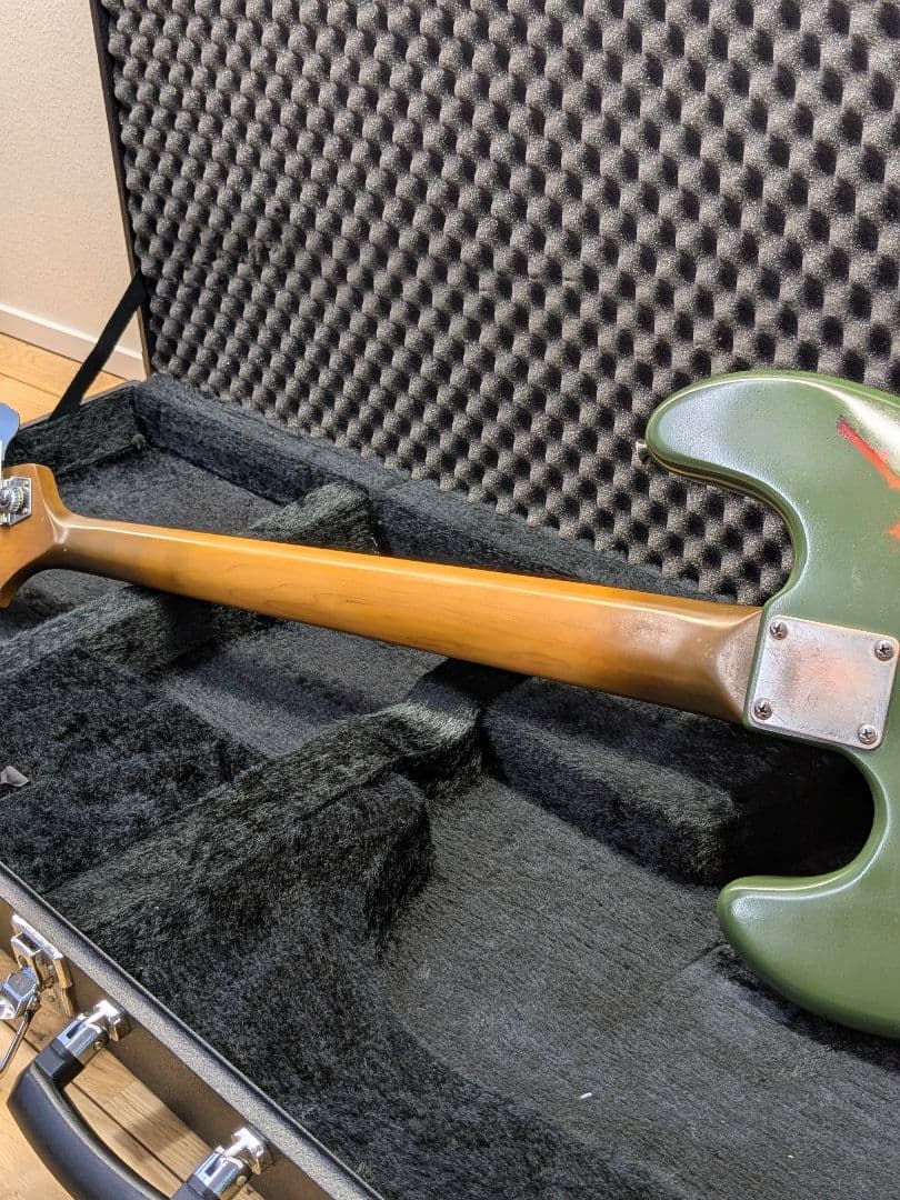 jazz bass ジャズベース /マルチレイヤーエイジド加工 オーバーラッカー