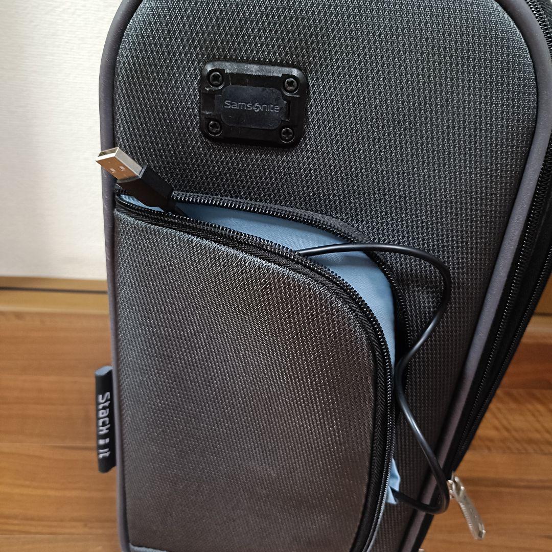 美品Samsonite Stackkitキャリーオンキャリー可　モバイルコード付