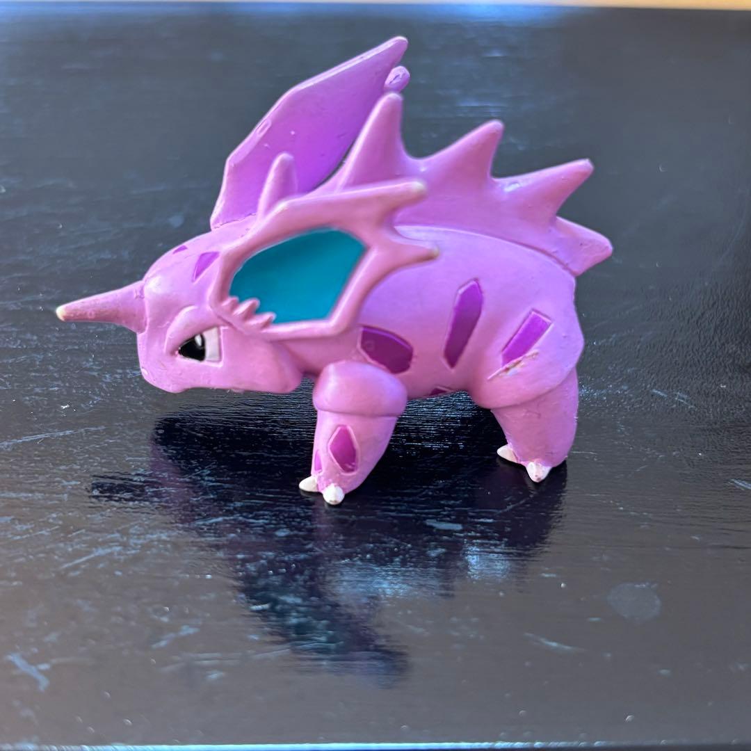 ポケモン　モンコレ　ニドリーノ【初期】