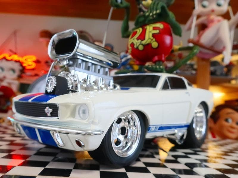 1/18 ラットフィンク Rat Fink ホットロッド フォード マスタング