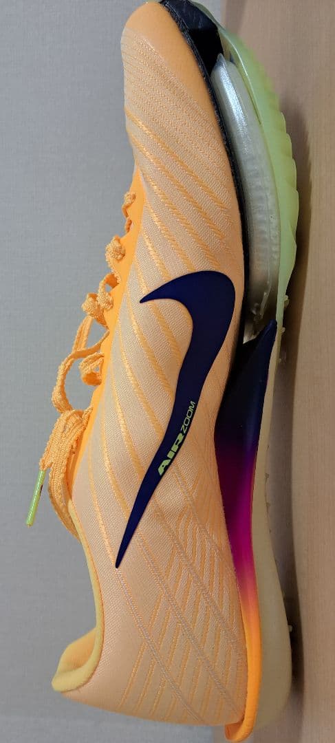 NIKEマックスフライ2世界陸上限定カラー