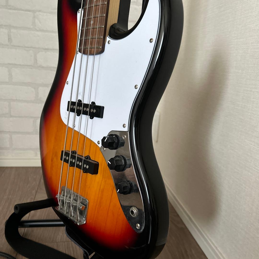 お買い得！PLAYTECH ベース　ケース付き　初心者