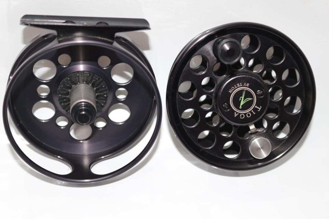 テトン　Teton　タイオガ　Tioga　4　アメリカ製　黒　3～5番　美品