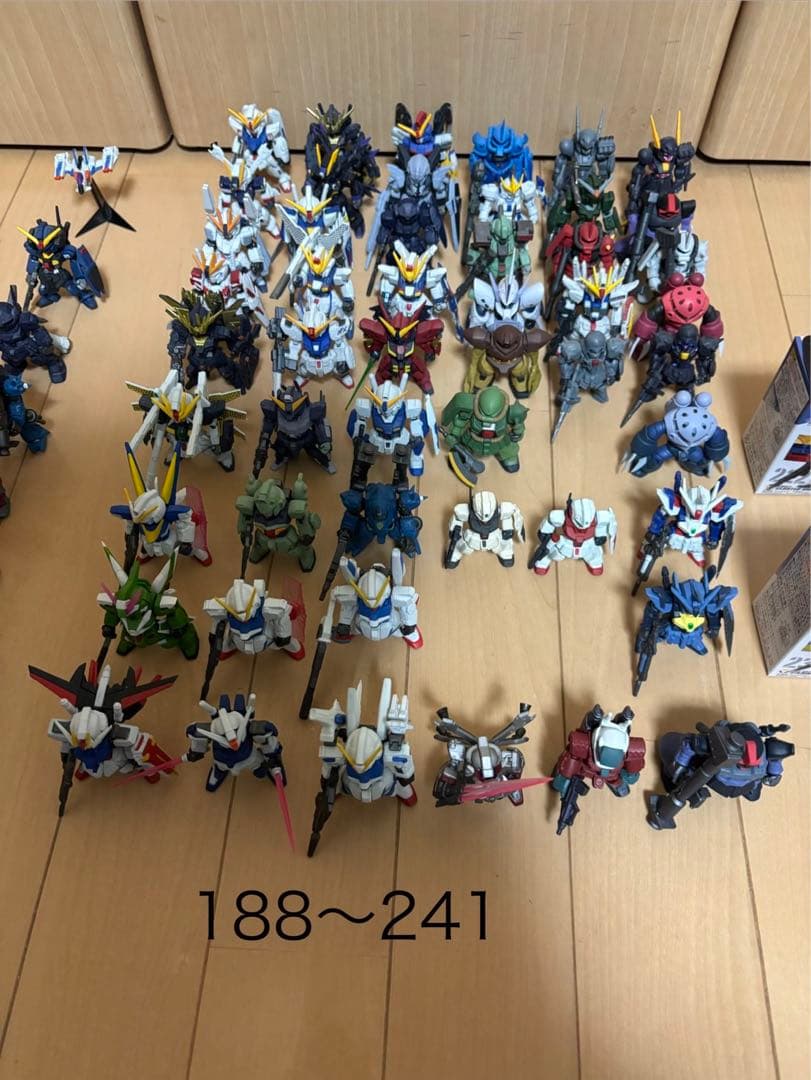 ガンダムコンバージ　241体セット　欠品複数あり
