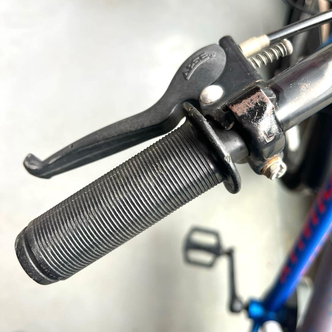 【引取り限定】子供用自転車 BMXスタイル 18インチ 補助輪・ヘルメット付き