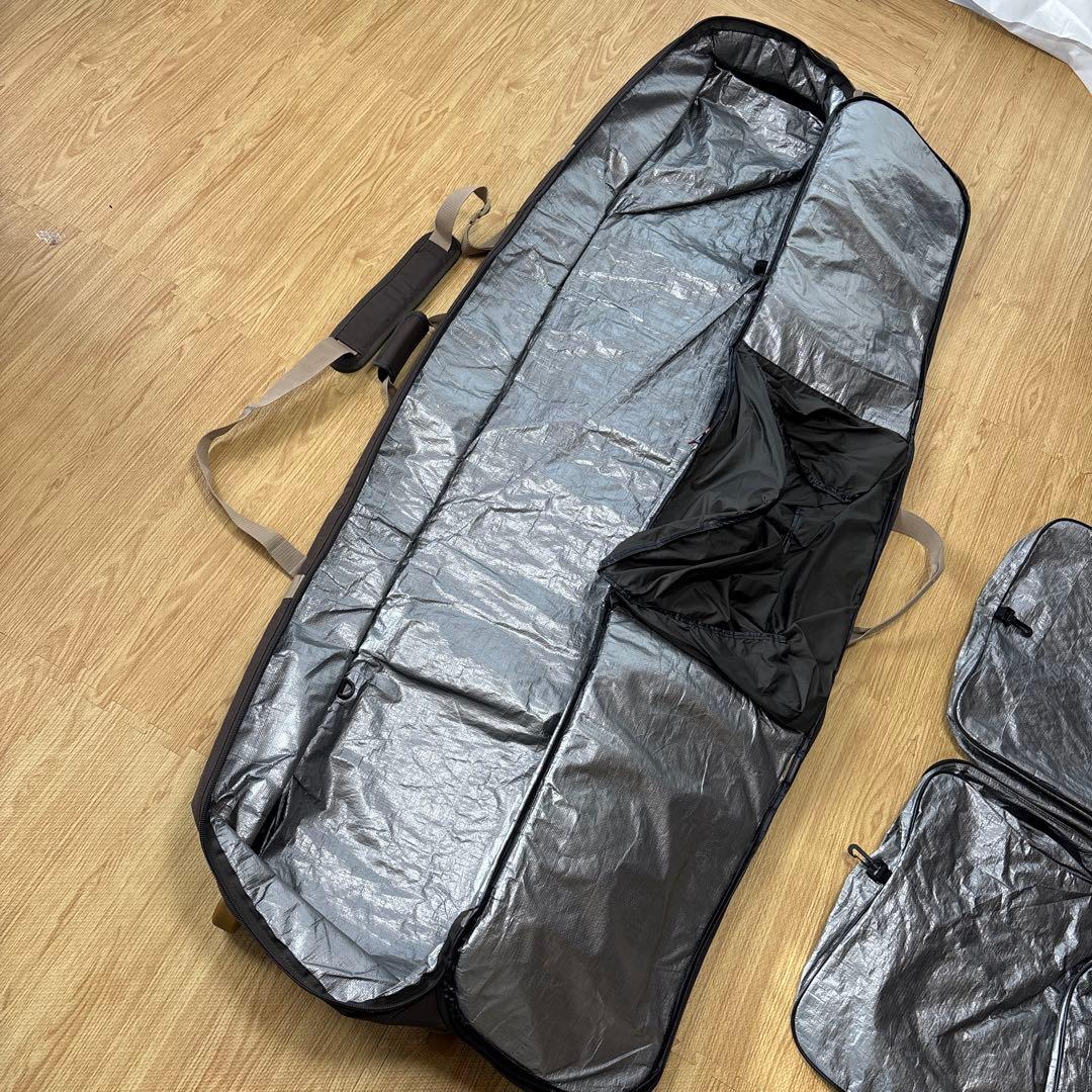 BURTON スノーボードバッグ 2輪　オールインワンキャリーケース　バートン