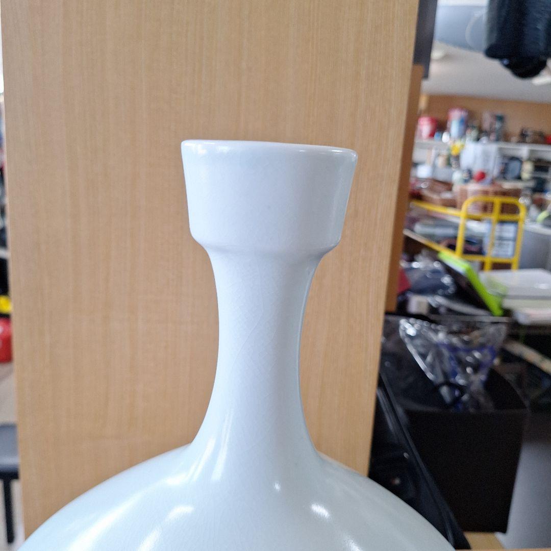 白磁　瑚峰