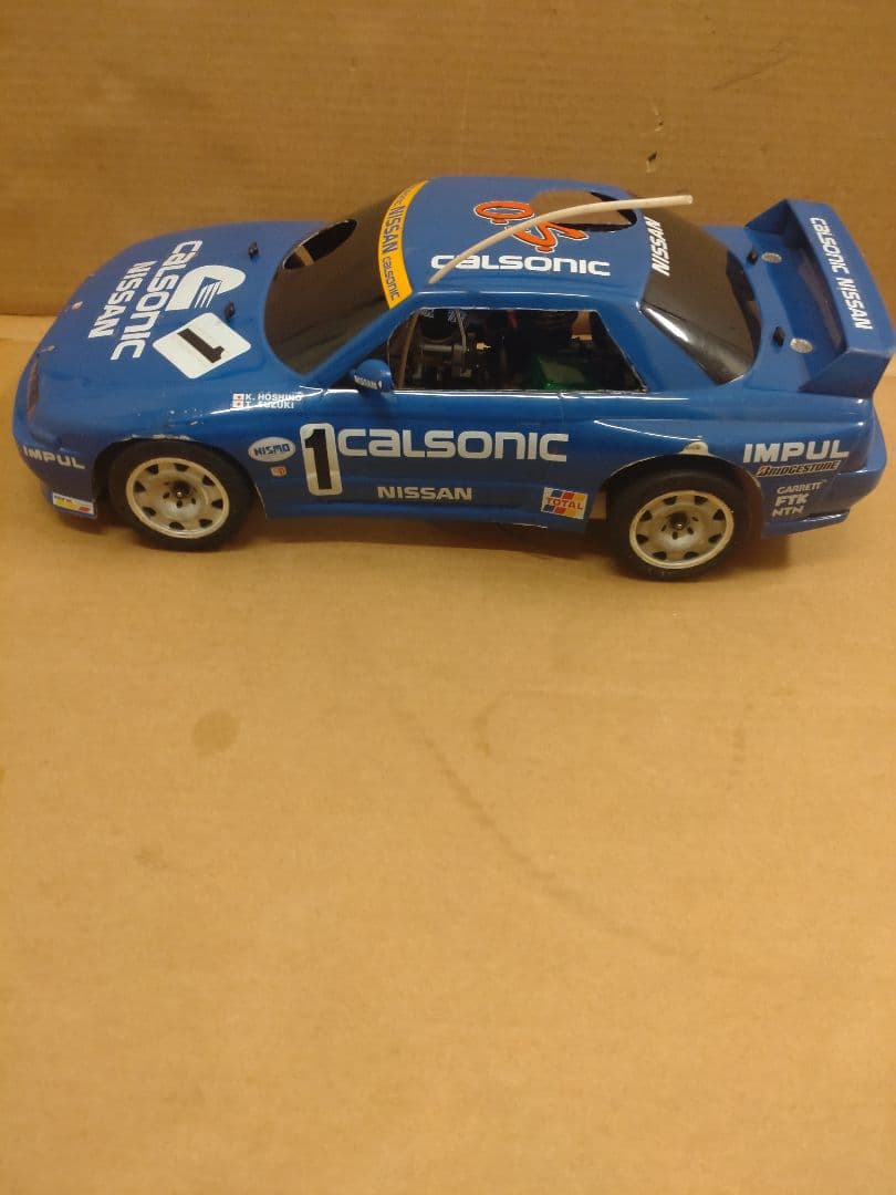 ラジコン　京商 1/10スカイライン カルソニック　エンジンカー