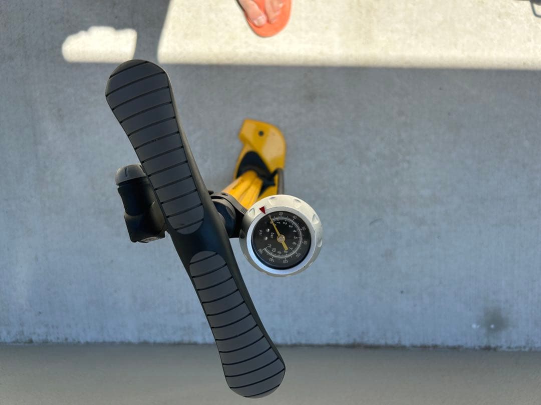 【手渡し限定】Precision クロスバイク Sports ブラック ポンプ付