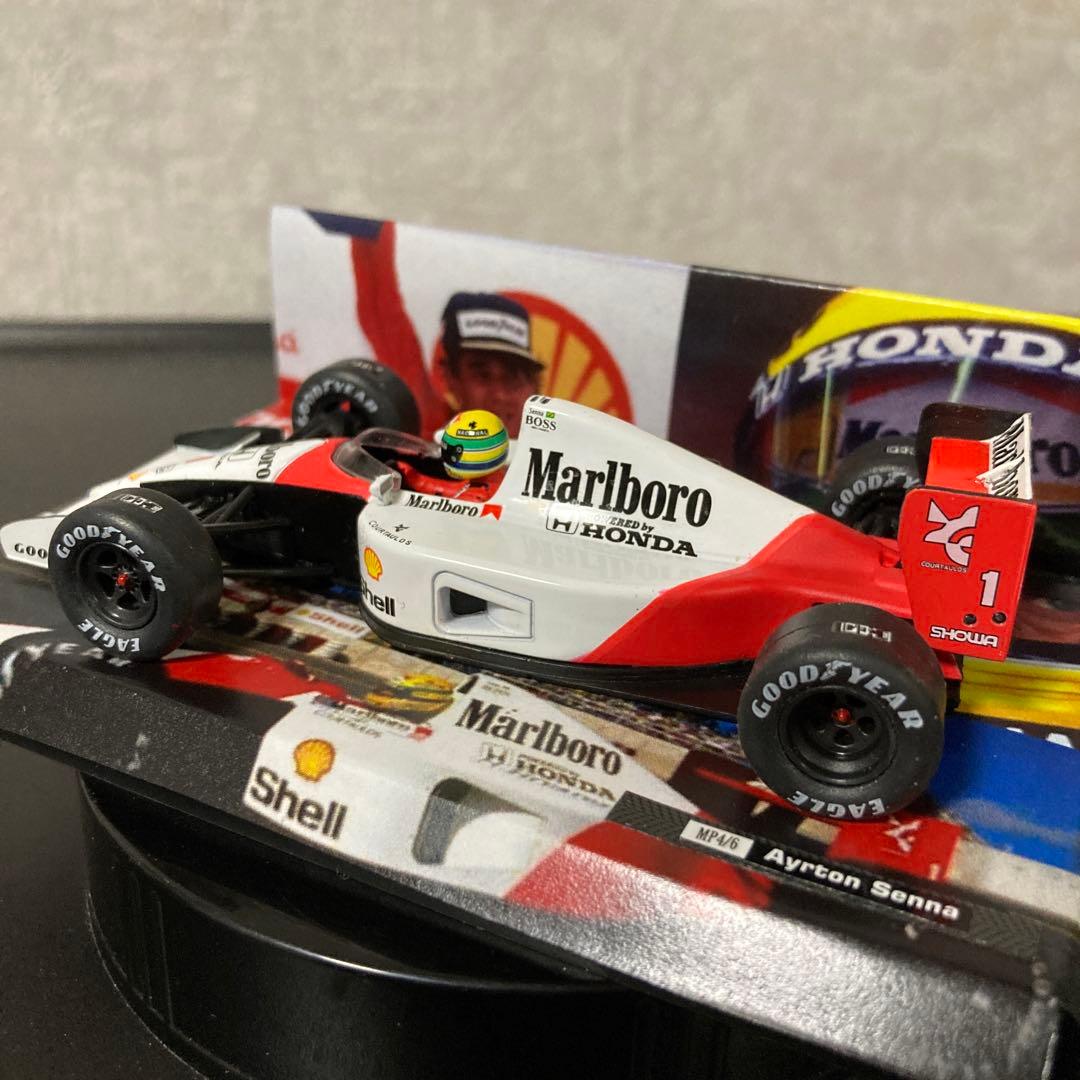 F1 マクラーレン MP4/6 アイルトンセナ ケースは ミニチャンプス