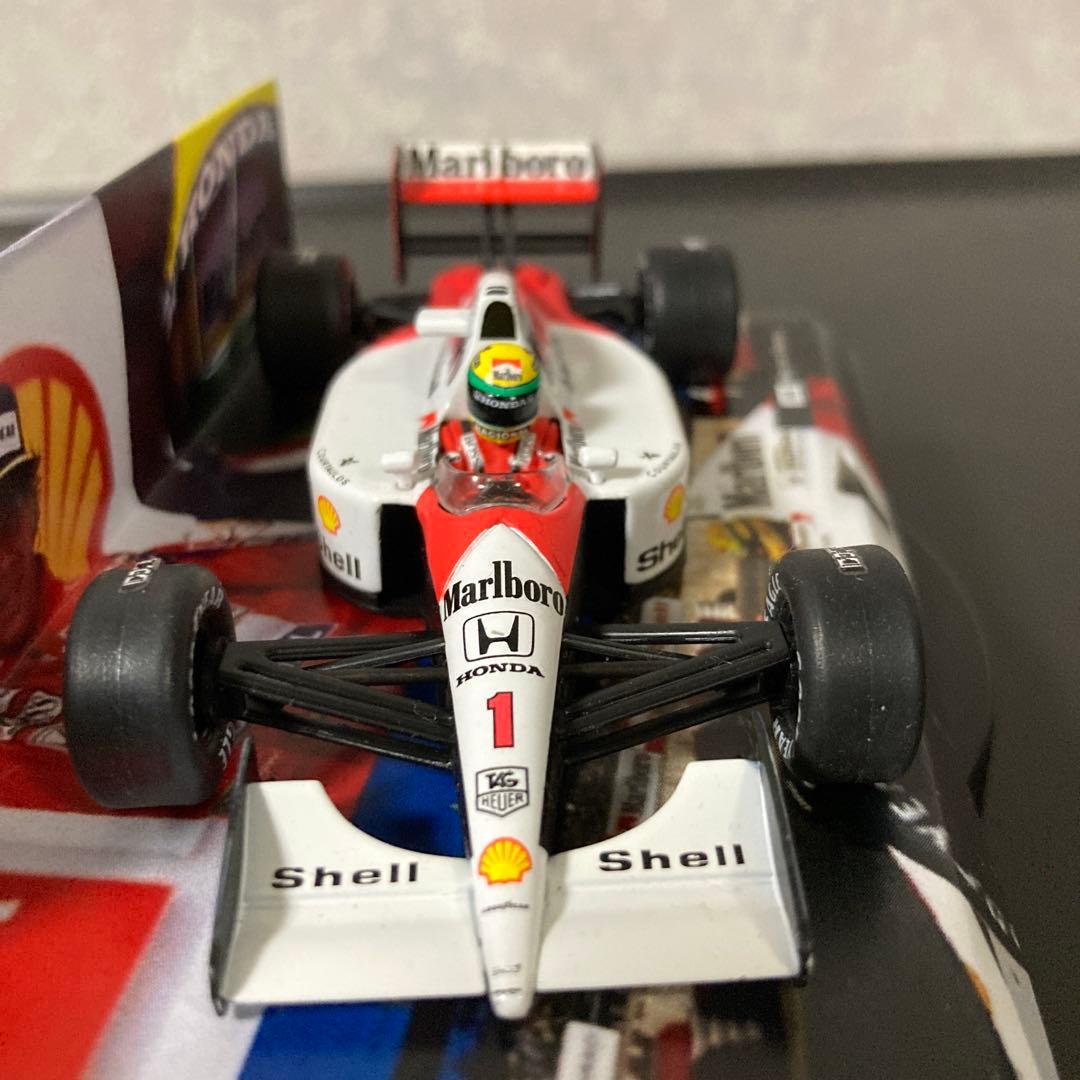 F1 マクラーレン MP4/6 アイルトンセナ ケースは ミニチャンプス