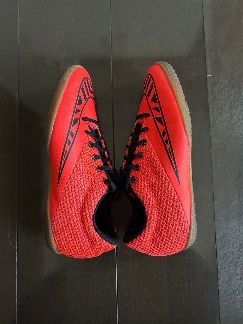 ナイキフットサルシューズ　25.5