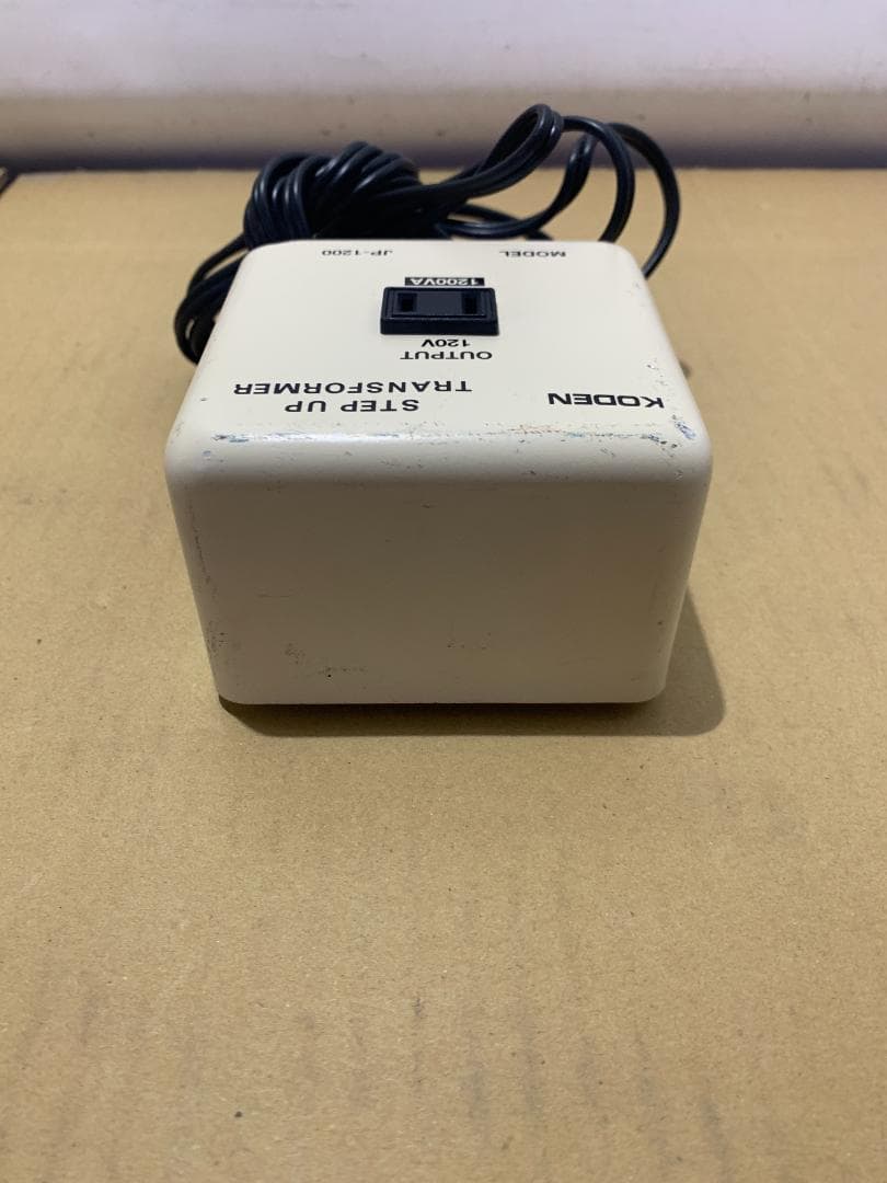 KODEN 変圧器　JP1200