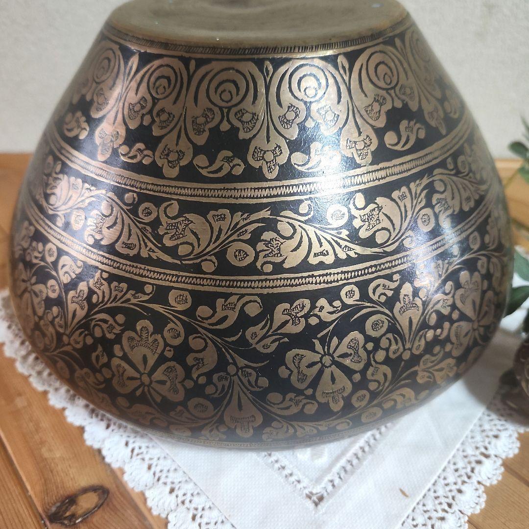 真鍮製 　ボウル　花草模様　鉢　小物入れ